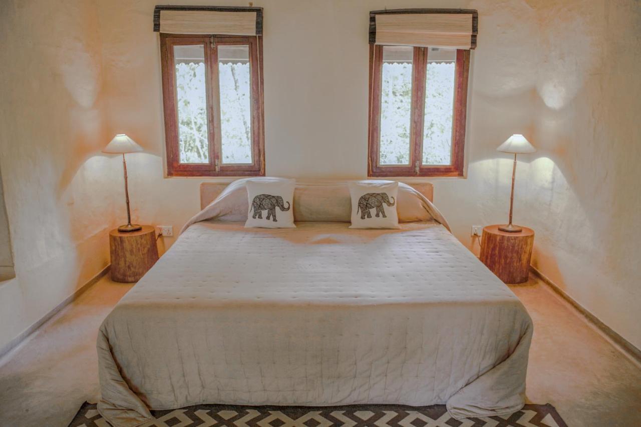 Tiger Tops Karnali Lodge Bardiya Exterior foto