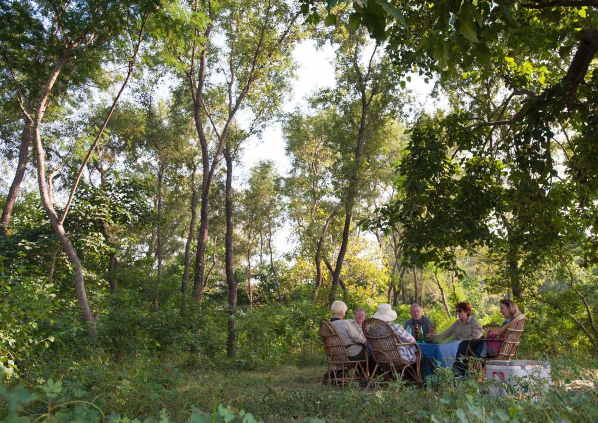 Tiger Tops Karnali Lodge Bardiya Exterior foto